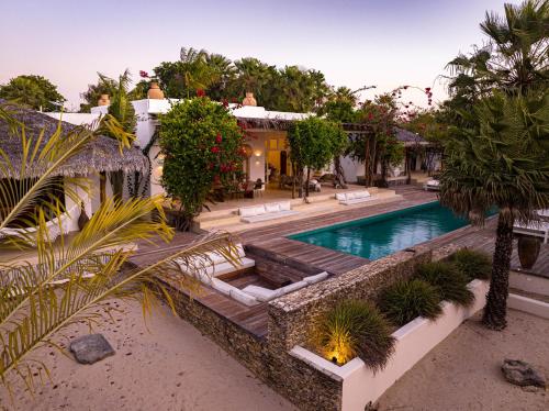 villa paz la villa group