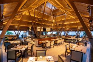 radisson resort hatgad saputara
