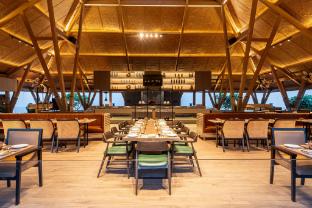 radisson resort hatgad saputara