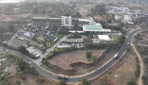 radisson resort hatgad saputara