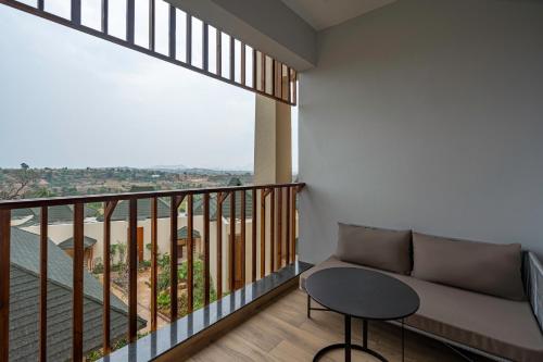 radisson resort hatgad saputara