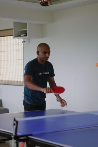 radisson resort hatgad saputara