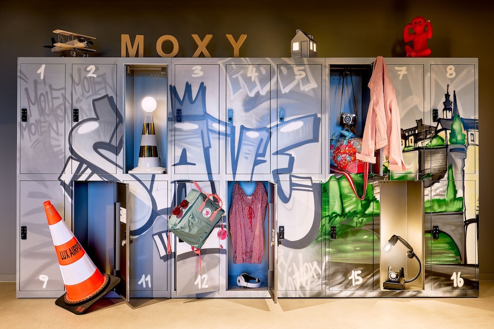 moxy luxembourg airport