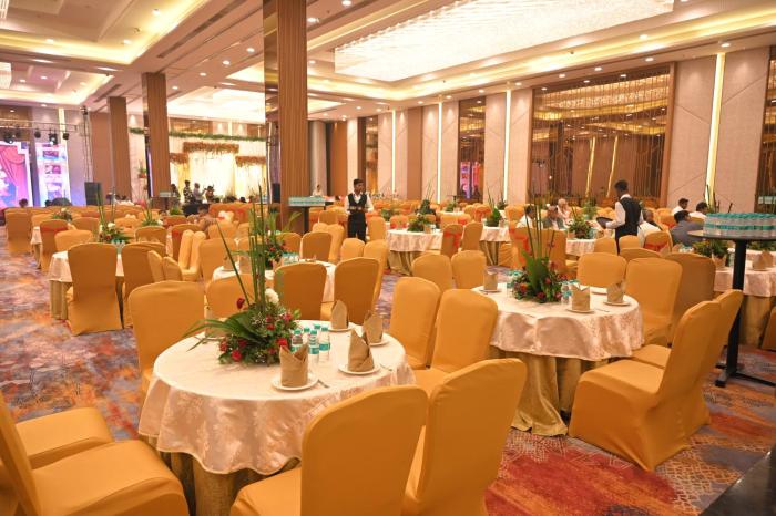 hometel alambagh lucknow