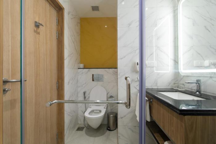 hometel alambagh lucknow