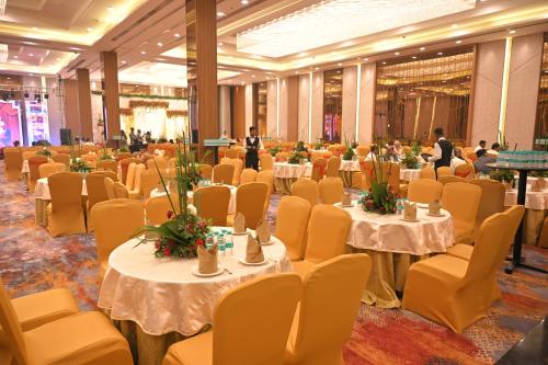 hometel alambagh lucknow