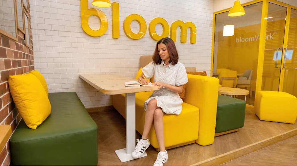 bloom hub weh andheri
