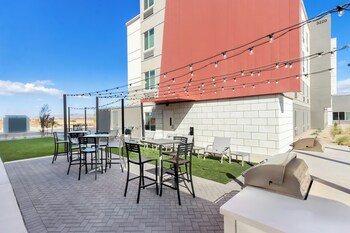 woodspring suites chandler phoenix medical center