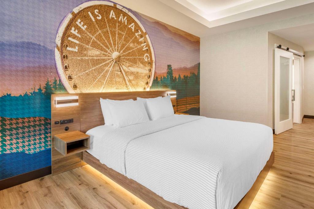 cambria hotel pigeon forge