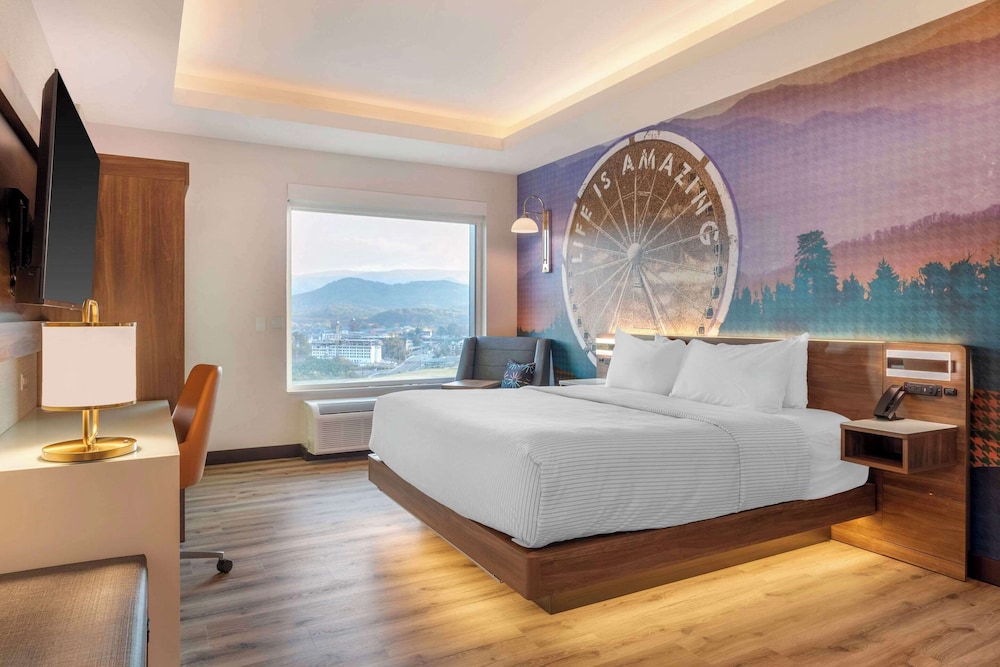 cambria hotel pigeon forge