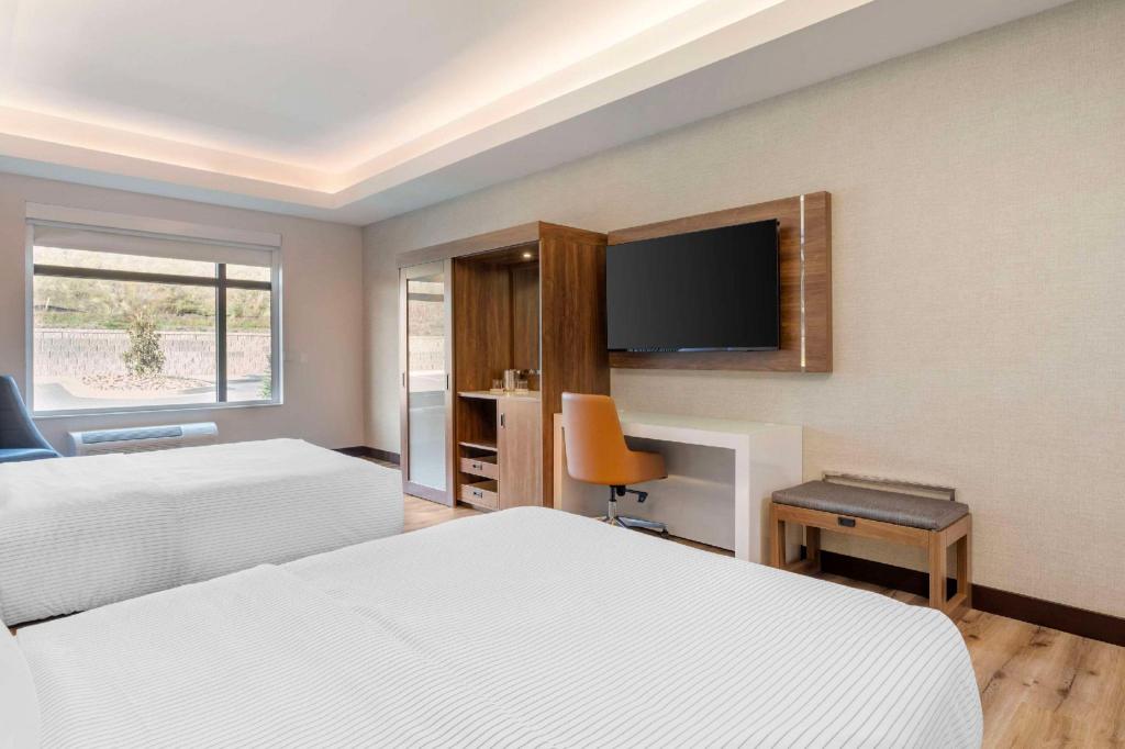 cambria hotel pigeon forge