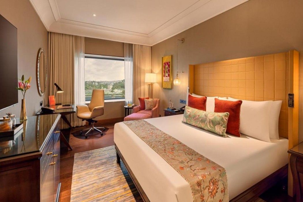 the leela hyderabad banjara hills