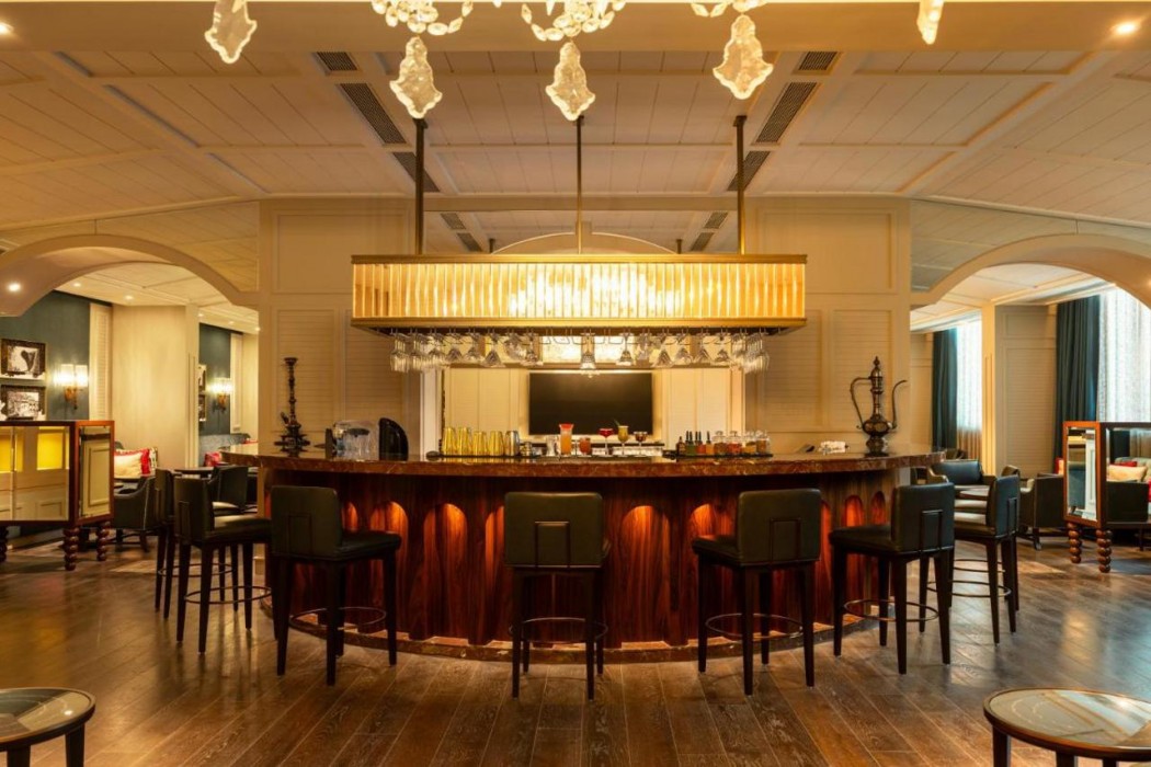 the leela hyderabad banjara hills