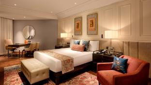 the leela hyderabad banjara hills