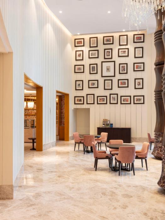 the leela hyderabad banjara hills