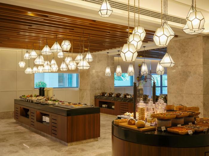 the leela hyderabad banjara hills