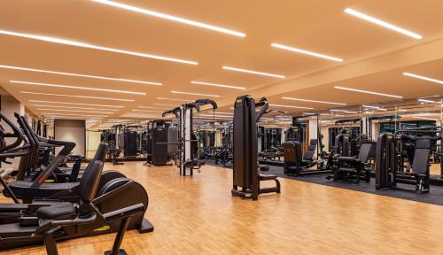 The Leela Hyderabad  Banjara Hills,,5 star