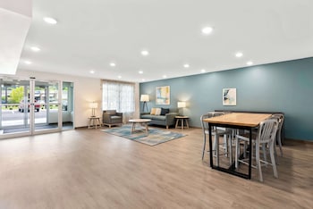 Woodspring Suites Savannah West Chatham Parkway,,3 star