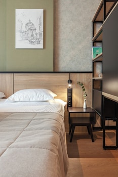 tulip residences lviv