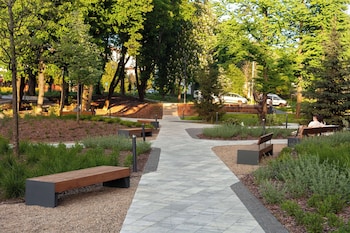 tulip residences lviv