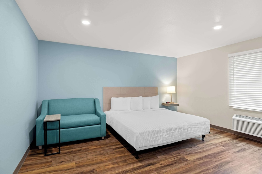 woodspring suites richmond airport