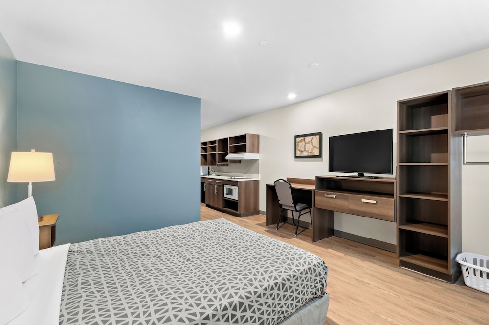 woodspring suites ceres modesto