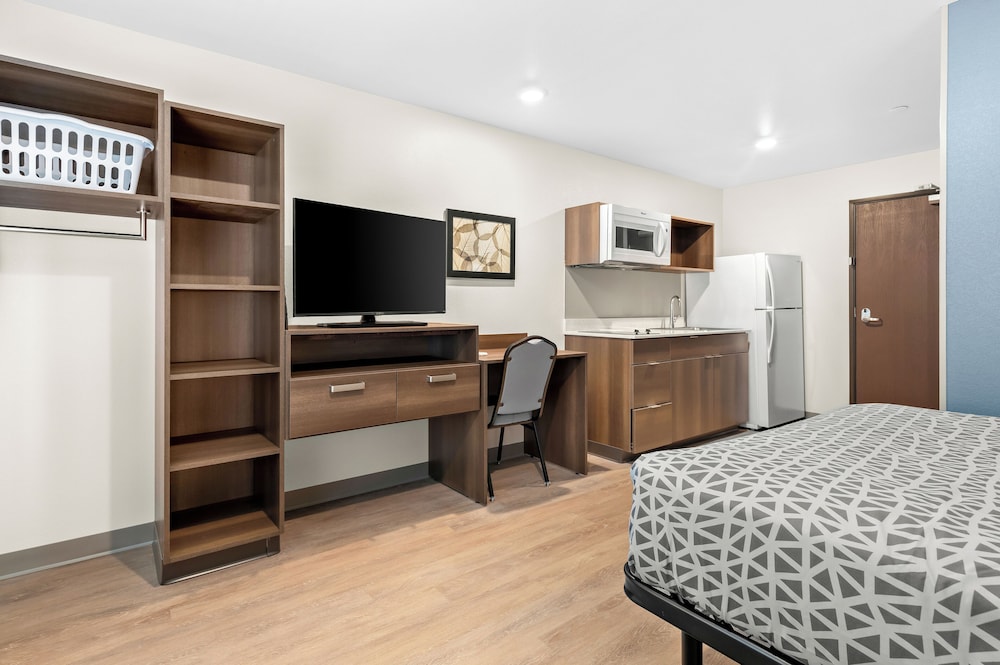 woodspring suites ceres modesto