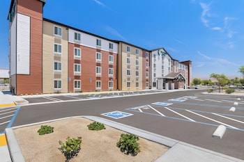 woodspring suites ceres modesto