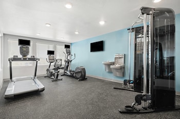woodspring suites ceres modesto