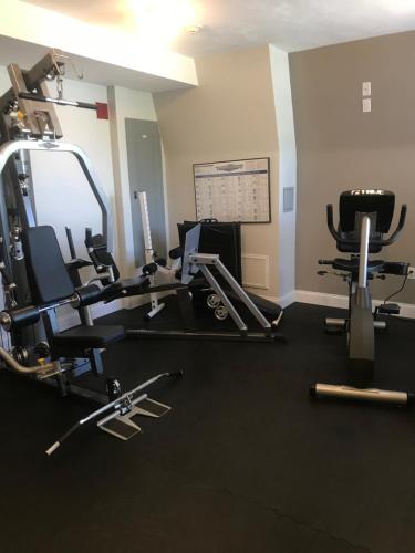 crescent suites hotel