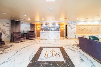 Iris Hotel Boston,,4 star