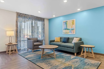 Woodspring Suites Centennial - Denver Tech Center,6843 S Potomac Street,3 star