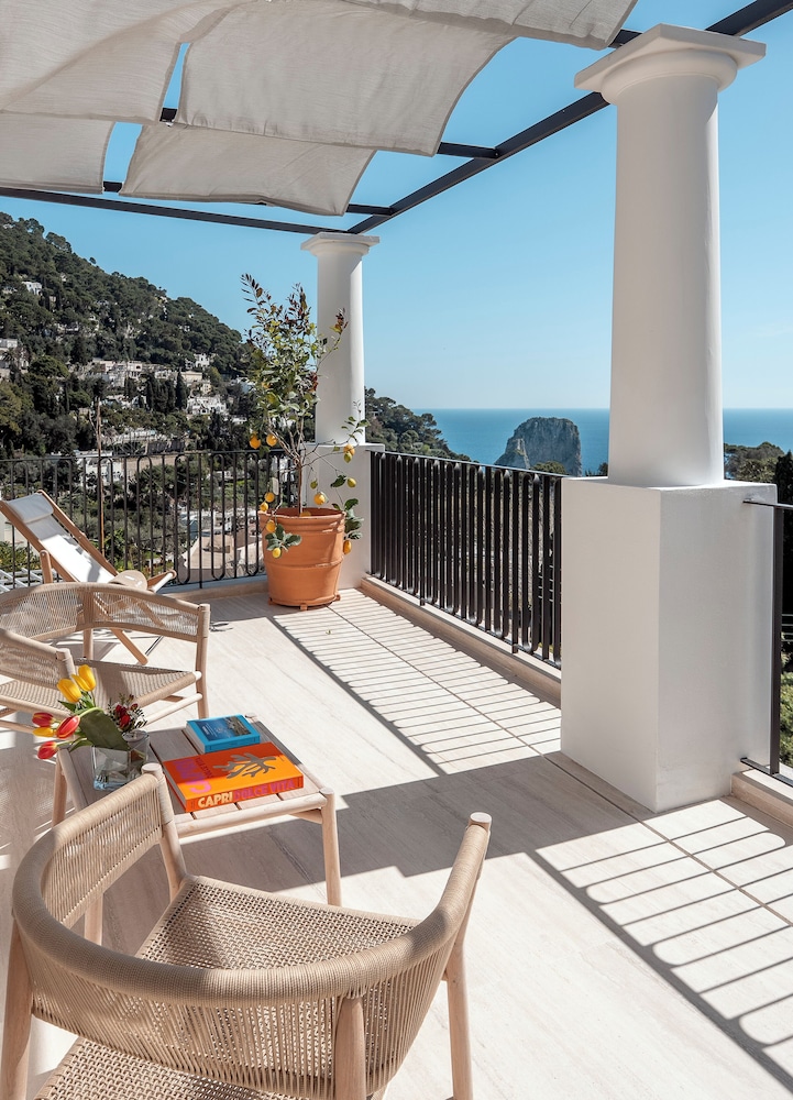 capri