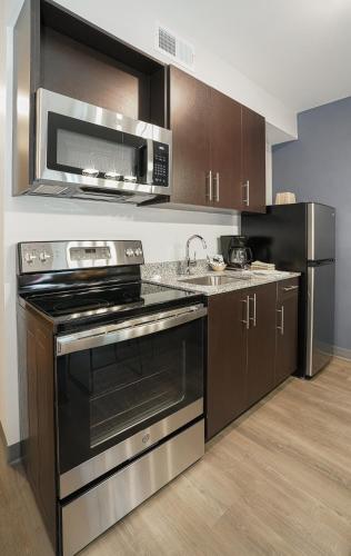 stayapt suites lebanon nashville area