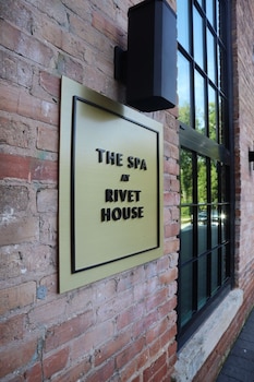 rivet house