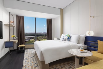 voco suites shanghai hongqiao cbd by ihg