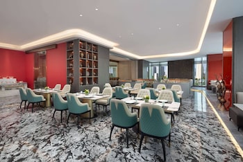 wingate by wyndham urumqi railway station