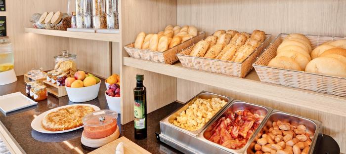 bandb hotel madrid tres cantos