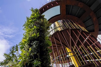 hyatt centric city centre kuala lumpur