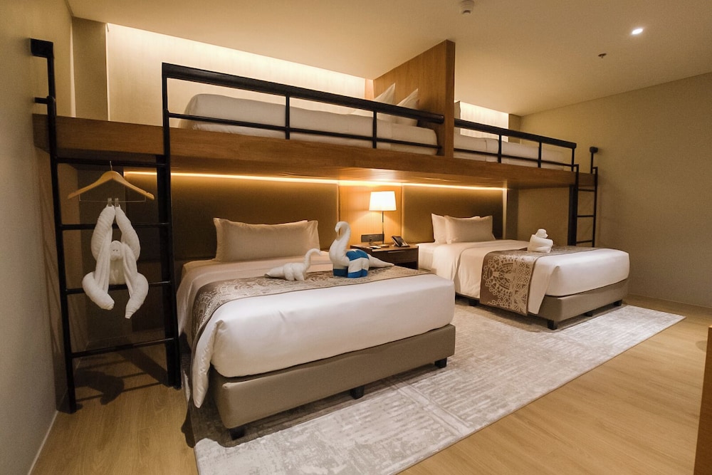 brittany hotel villar city