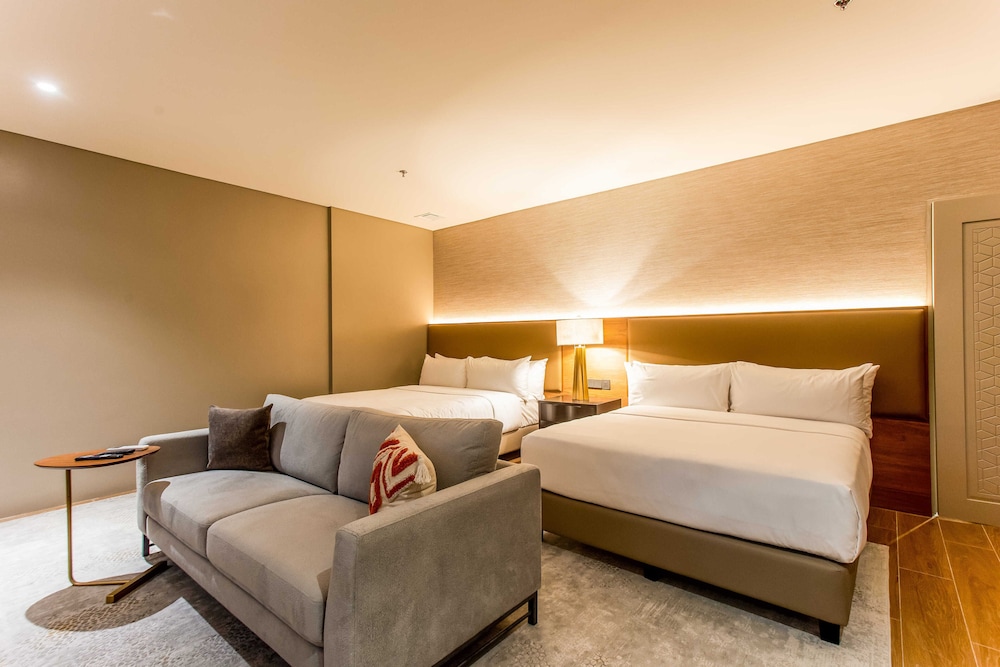 brittany hotel villar city