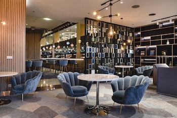 Courtyard By Marriott Warsaw Airport,Wlochy>>Warsaw,4 star