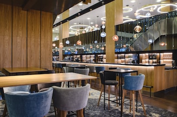 Courtyard By Marriott Warsaw Airport,Wlochy>>Warsaw,4 star