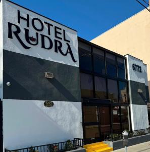 hotel rudra hollywood