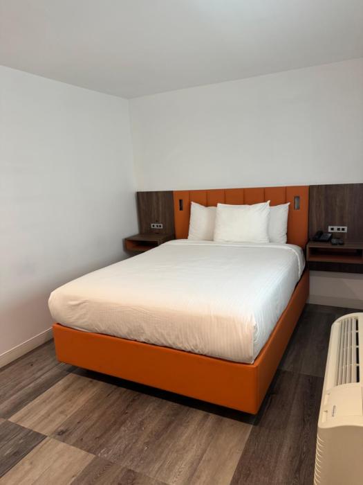 hotel rudra hollywood