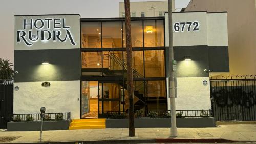 hotel rudra hollywood