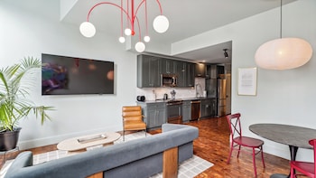 the mary beth hotel and gallery