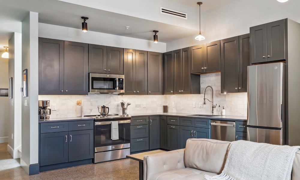 the mary beth hotel and gallery