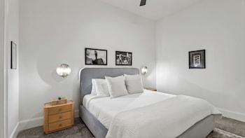 the mary beth hotel and gallery