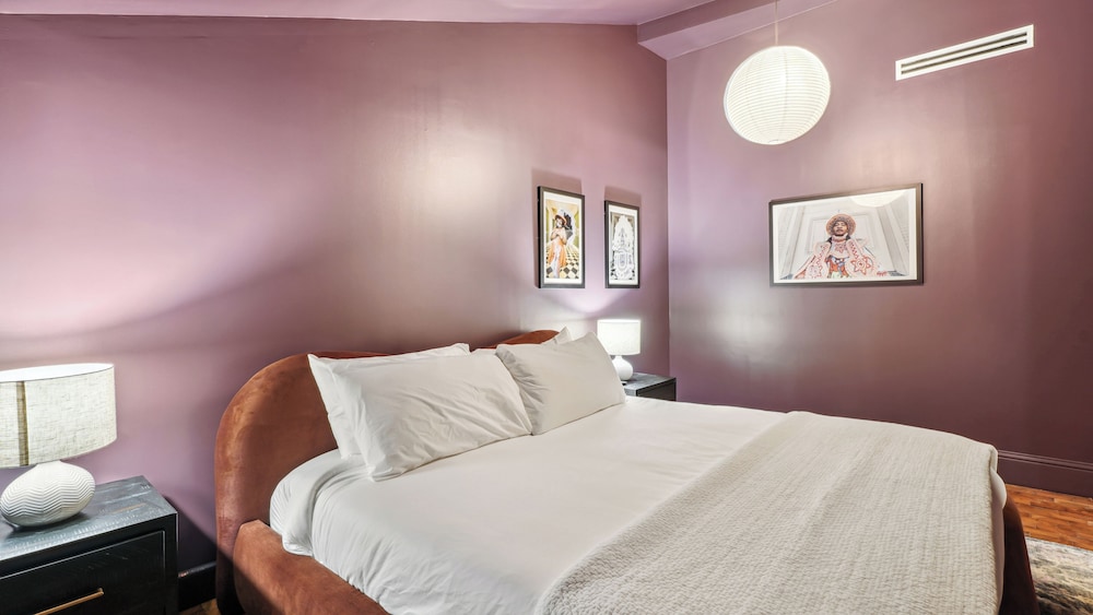 the mary beth hotel and gallery